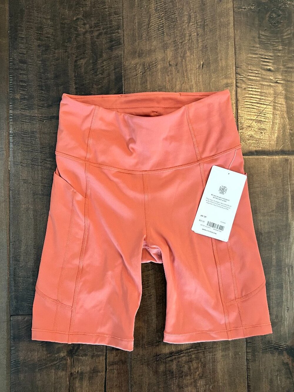 NWT ATHLETA Ultimate Stash II 7 Inch Shorts Pink Biker Pockets Size XS